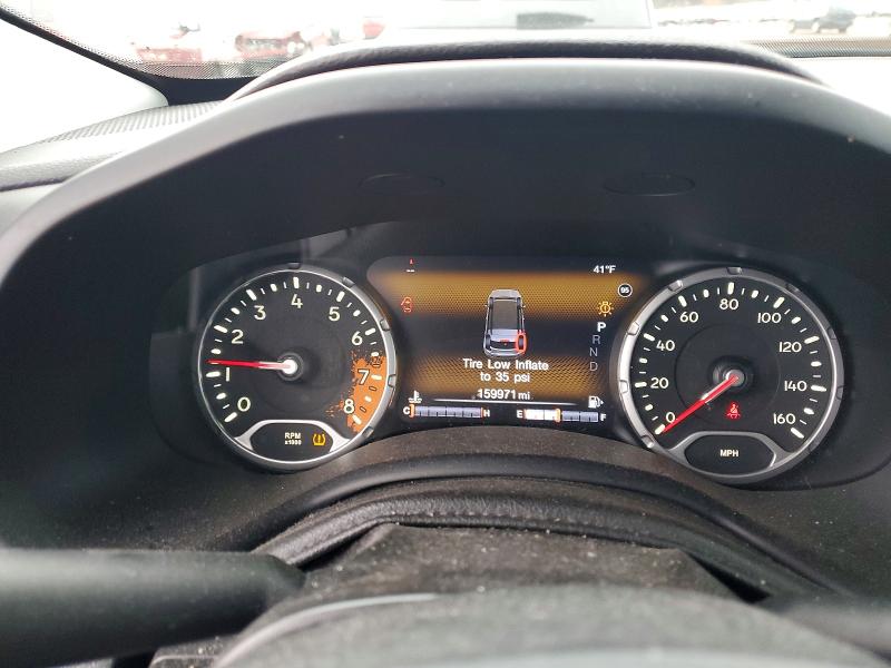 Photo 9 from auction – 2015 JEEP RENEGADE with VIN ZACCJBCT9FPC06030
