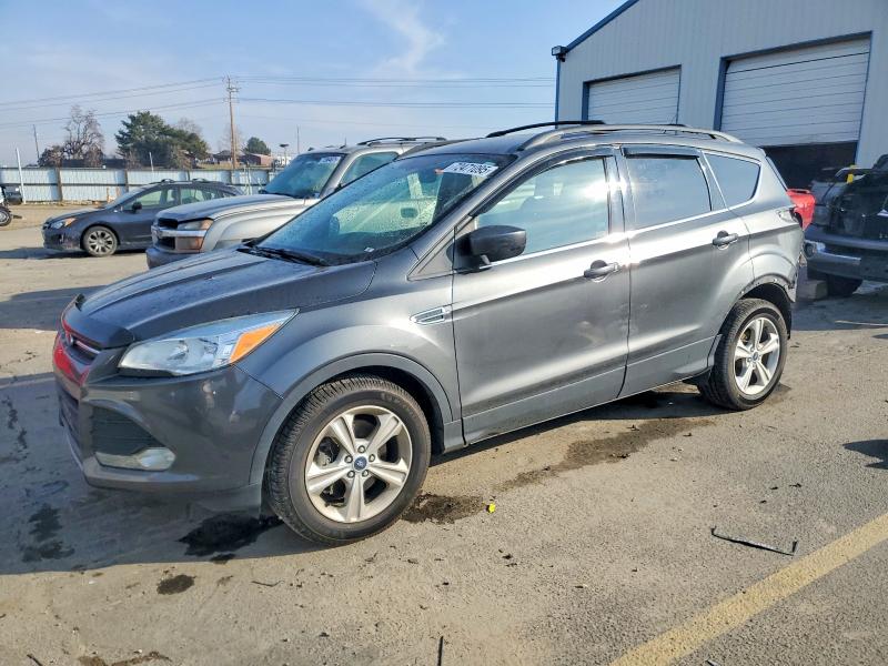 FORD ESCAPE SE 2015 with VIN 1FMCU9G92FUB96160 - Photo from auction