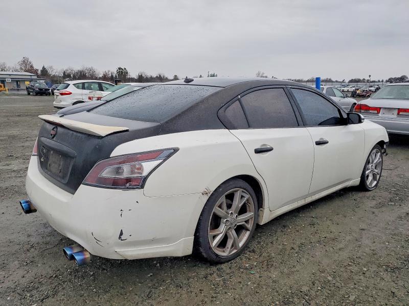 Photo 3 from auction – 2012 NISSAN MAXIMA with VIN 1N4AA5AP4CC843749