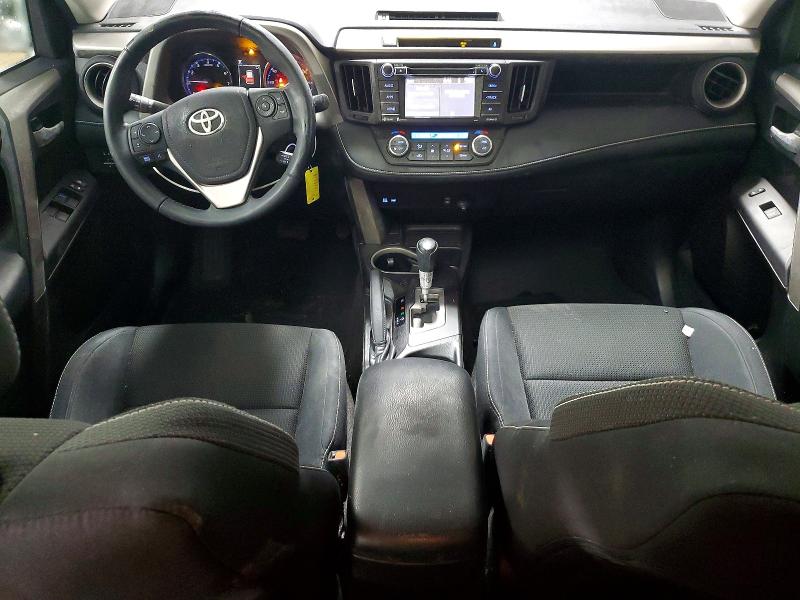 Photo 8 from auction – 2016 TOYOTA RAV4 XLE with VIN 2T3WFREV5GW244637