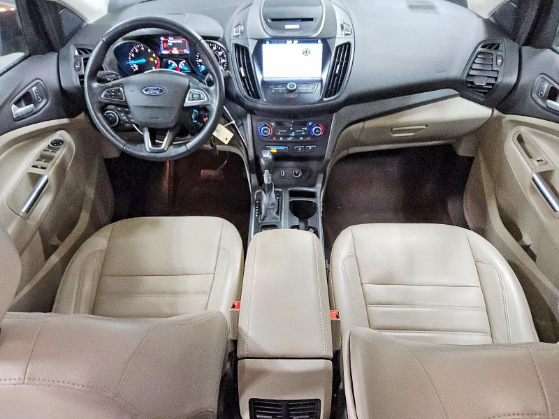 Photo 8 from auction – 2017 FORD ESCAPE SE with VIN 1FMCU9G95HUD67972