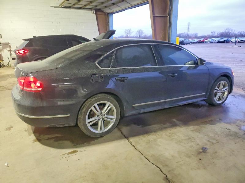 Photo 3 from auction – 2014 VOLKSWAGEN PASSAT SEL with VIN 1VWCT7A31EC011646
