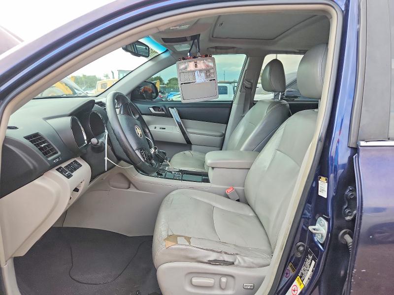 Photo 7 from auction – 2012 TOYOTA HIGHLANDER with VIN 5TDBK3EH4CS171452