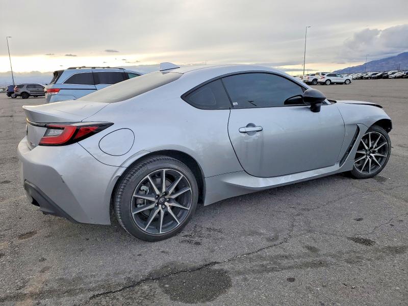 Photo 3 from auction – 2023 TOYOTA GR 86 with VIN JF1ZNBB13P9766360