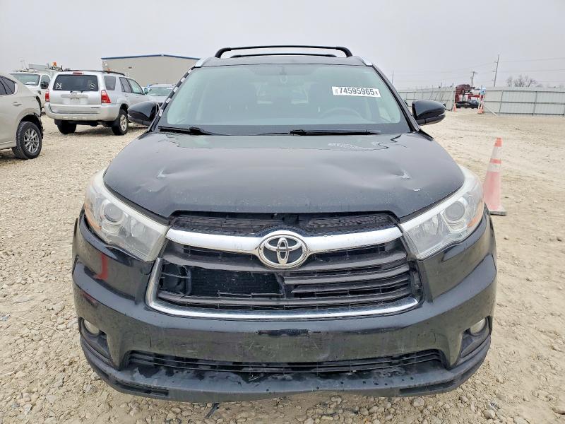 Photo 5 from auction – 2016 TOYOTA HIGHLANDER with VIN 5TDJKRFH4GS321840
