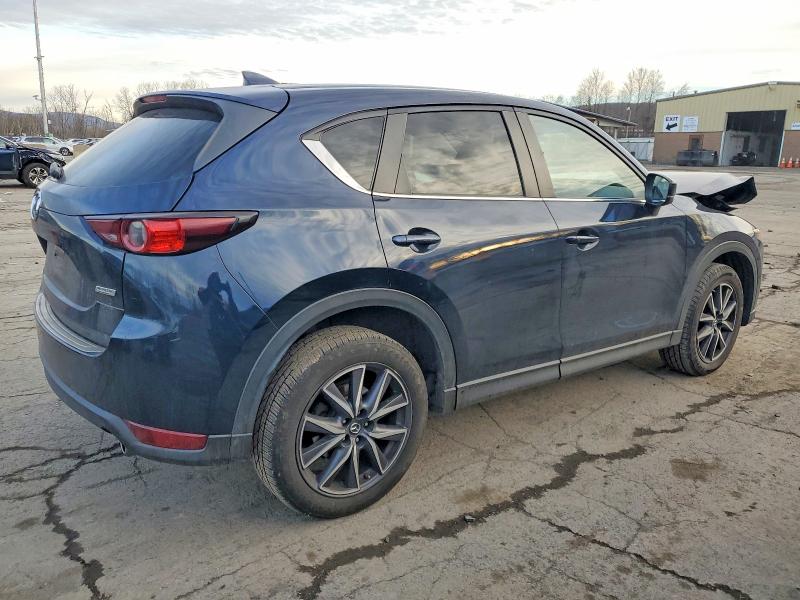 Photo 3 from auction – 2018 MAZDA CX-5 with VIN JM3KFBCM0J0381942