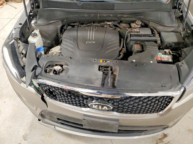 Photo 11 from auction – 2016 KIA SORENTO EX with VIN 5XYPHDA55GG001593