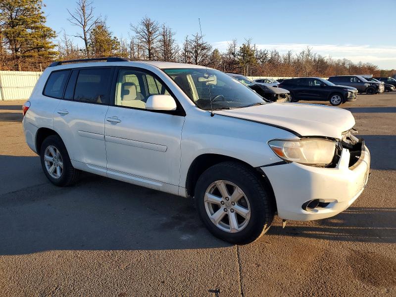 Photo 4 from auction – 2009 TOYOTA HIGHLANDER with VIN JTEES41A492141066