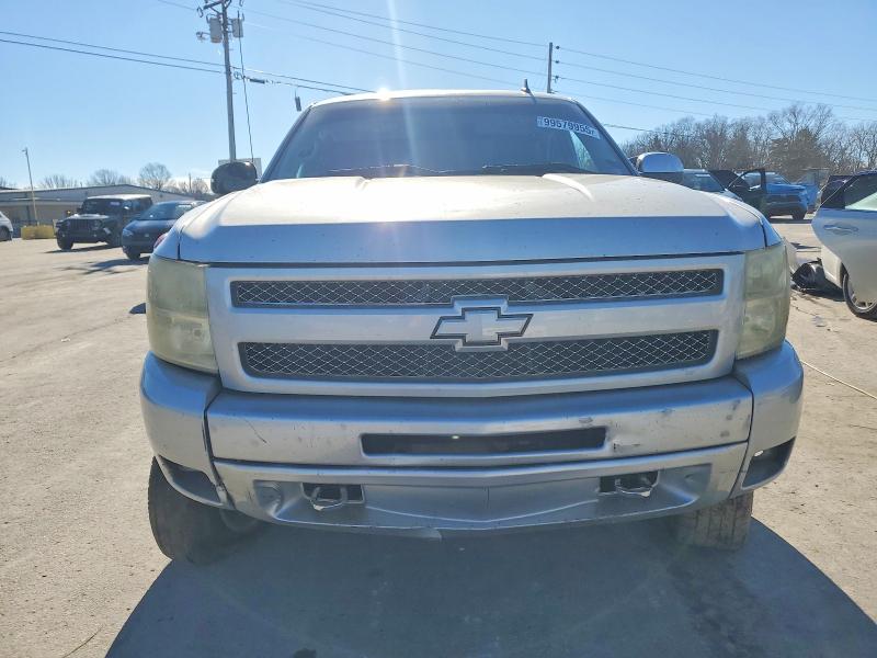 Photo 5 from auction – 2011 CHEVROLET SILVERADO with VIN 3GCPKSE3XBG398775