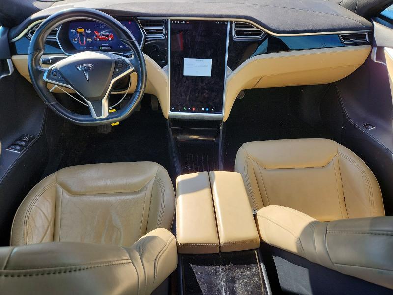 Photo 8 from auction – 2015 TESLA MODEL S 70 with VIN 5YJSA1S27FF093183
