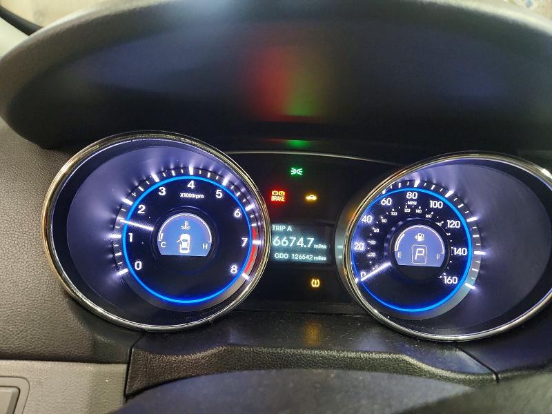 Photo 9 from auction – 2011 HYUNDAI SONATA GLS with VIN 5NPEB4AC4BH203320