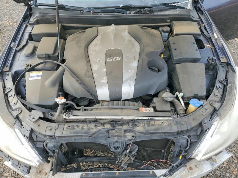 Photo 11 from auction – 2012 HYUNDAI GENESIS 3. with VIN KMHGC4DD7CU167085