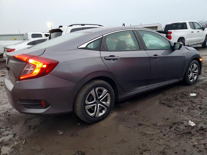 Photo 3 from auction – 2017 HONDA CIVIC LX with VIN 19XFC2F50HE082296