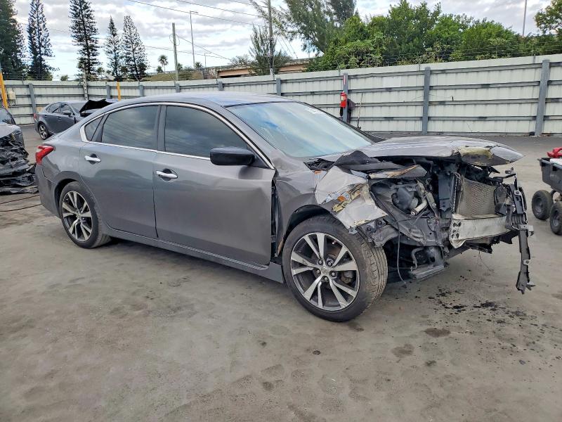 Фото 4 с аукциона – 2017 NISS ALTIMA с VIN 1N4AL3AP2HN366748