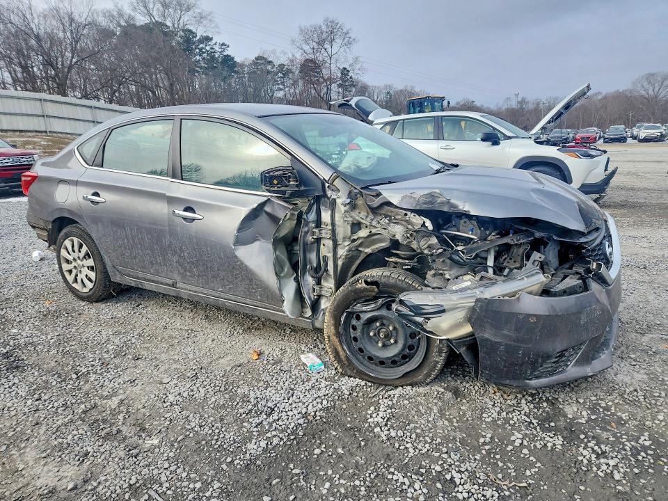 Photo 4 from auction – 2016 NISSAN SENTRA with VIN 3N1AB7AP1GY230376