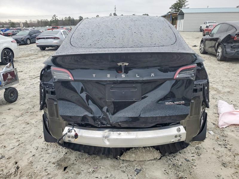 Photo 6 from auction – 2024 TESLA MODEL Y with VIN 7SAYGDEF1RA323961