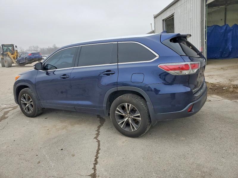 Photo 2 from auction – 2016 TOYOTA HIGHLANDER with VIN 5TDJKRFH4GS292940