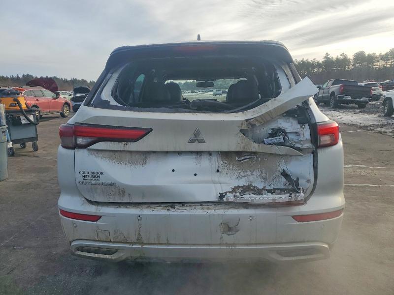 Photo 6 from auction – 2023 MITSUBISHI OUTLANDER with VIN JA4J3VA80PZ039331