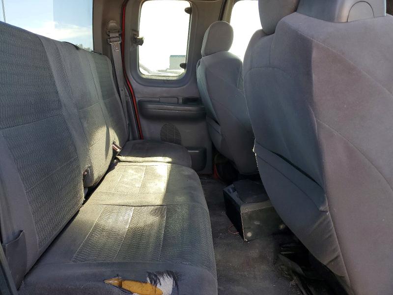Photo 10 from auction – 2003 FORD F150 with VIN 1FTRX07W63KC55788