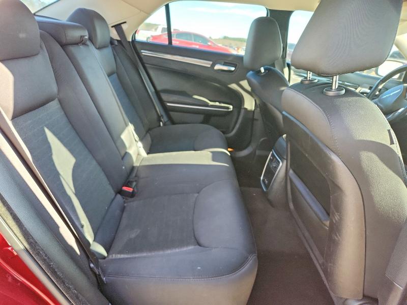 Photo 10 from auction – 2018 CHRYSLER 300 TOURIN with VIN 2C3CCAAG9JH315404
