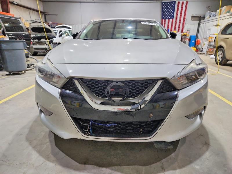 Photo 5 from auction – 2017 NISSAN MAXIMA with VIN 1N4AA6AP2HC387781