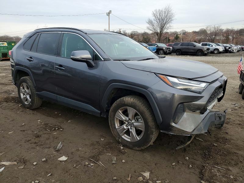 Photo 4 from auction – 2023 TOYOTA RAV4 with VIN 2T3W1RFV9PC218072