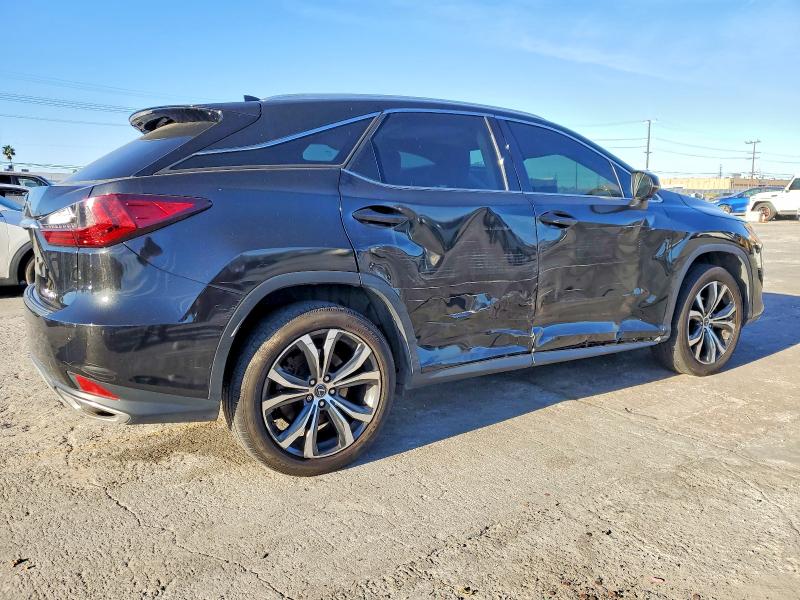 Photo 3 from auction – 2022 LEXUS RX with VIN 2T2HZMAA3NC219504