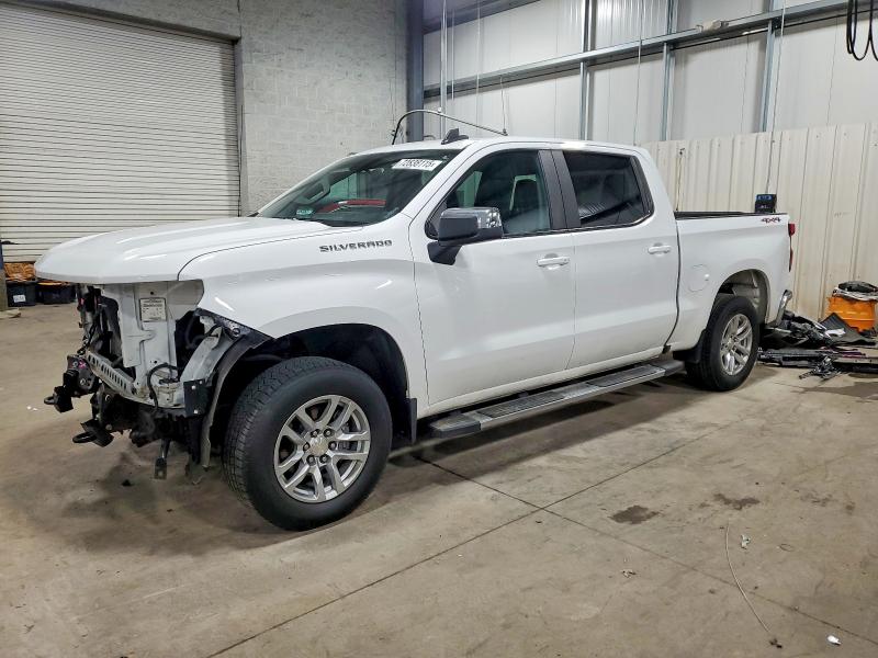 CHEVROLET SILVERADO 2019 with VIN 3GCUYDED2KG126825 - Photo from auction