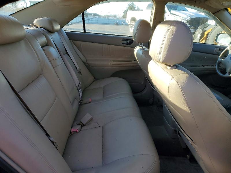 Photo 10 from auction – 2002 TOYOTA CAMRY LE with VIN 4T1BF32KX2U522908