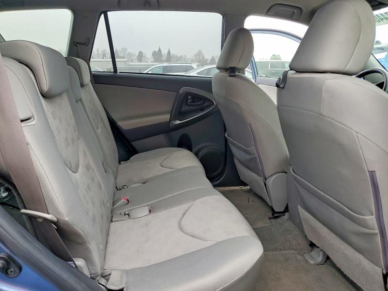 Photo 11 from auction – 2009 TOYOTA RAV4 with VIN JTMZF33V69D011749