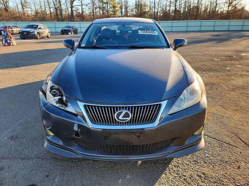 Photo 5 from auction – 2009 LEXUS IS 250 with VIN JTHCK262095030383