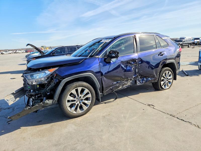 TOYOTA RAV4 2019 with VIN 2T3C1RFV6KW022035 - Photo from auction
