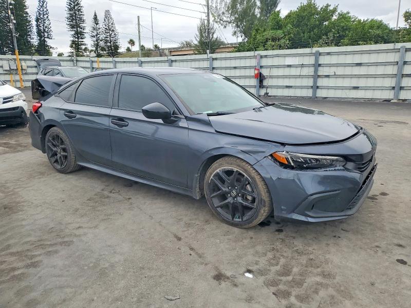 Photo 4 from auction – 2022 HONDA CIVIC with VIN 2HGFE2F5XNH572787