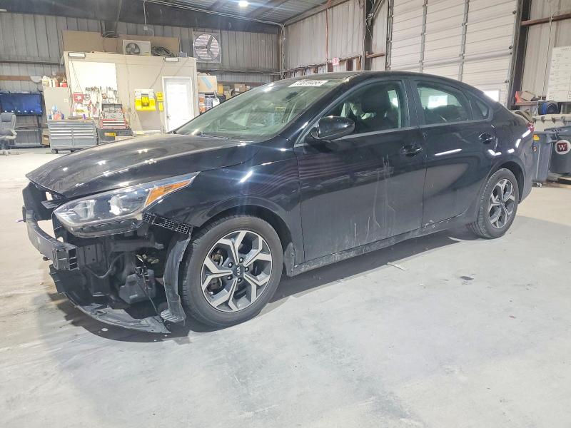 KIA FORTE FE 2021 with VIN 3KPF24AD9ME377078 - Photo from auction