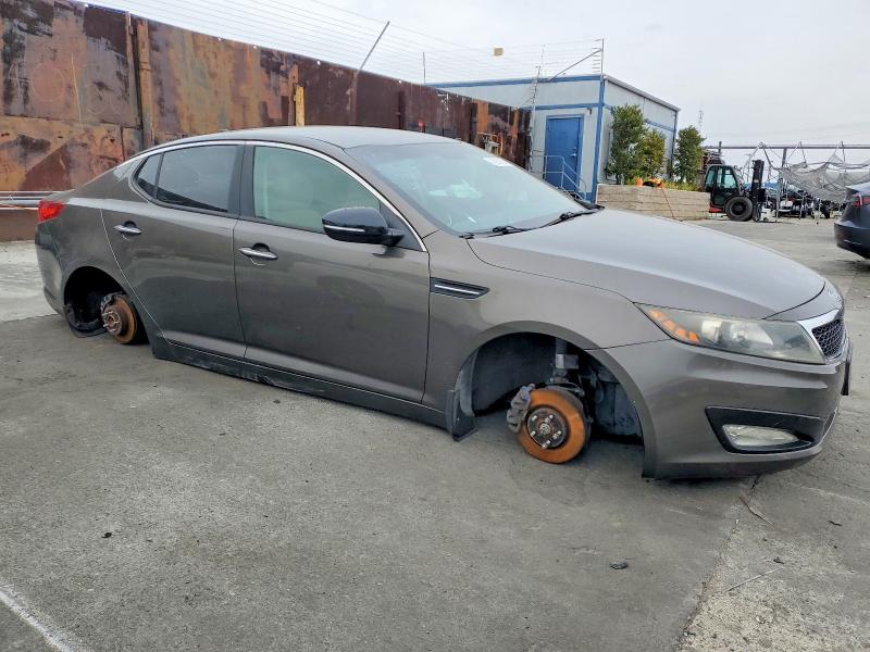Photo 4 from auction – 2012 KIA OPTIMA LX with VIN 5XXGM4A78CG082228