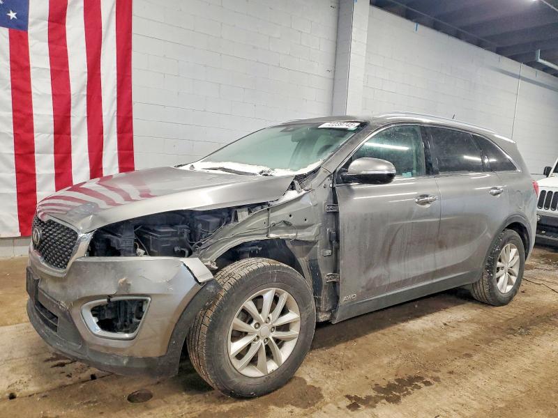 Photo 1 from auction – 2017 KIA SORENTO LX with VIN 5XYPGDA32HG294825