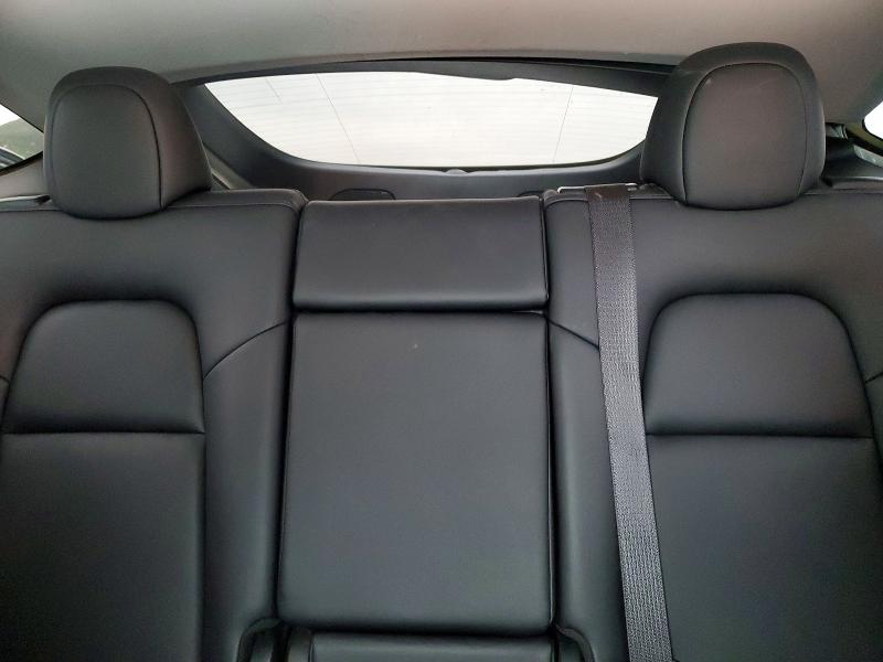 Photo 10 from auction – 2021 TESLA MODEL Y with VIN 5YJYGDEE8MF122378