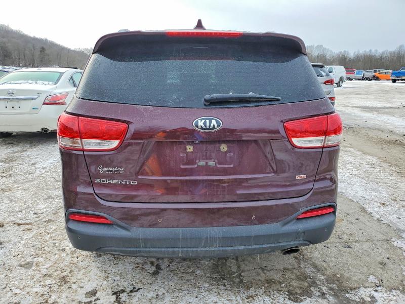 Photo 6 from auction – 2016 KIA SORENTO LX with VIN 5XYPGDA37GG151979