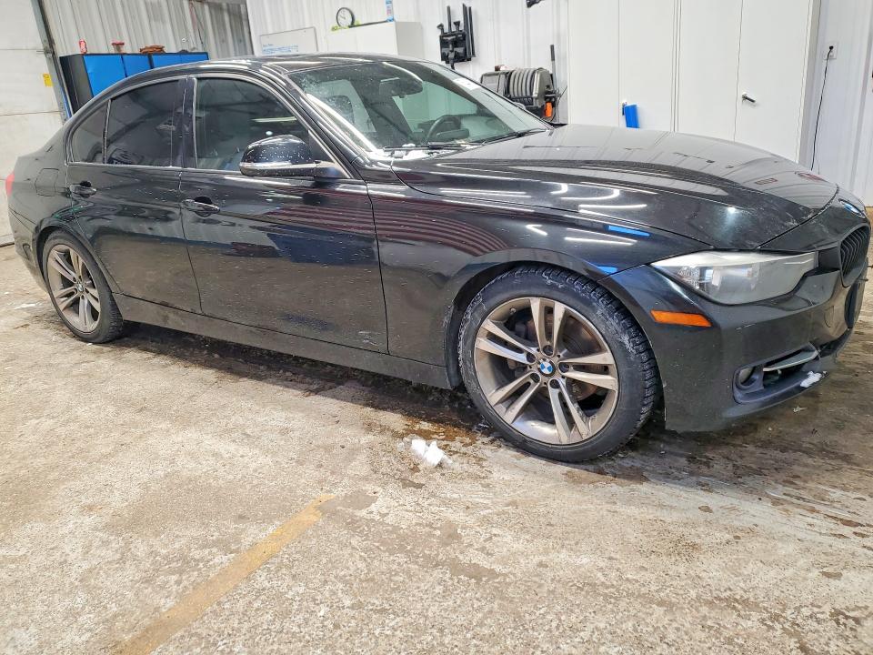 Photo 4 from auction – 2012 BMW 328 with VIN WBA3A5C56CF348110