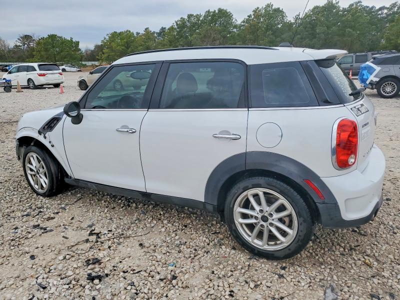 Photo 2 from auction – 2015 MINI COOPER S C with VIN WMWZC3C51FWT02410