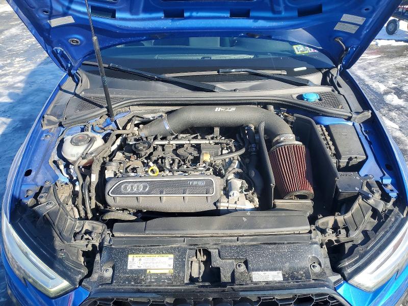 Photo 11 from auction – 2018 AUDI RS3 with VIN WUABWGFF8J1900316