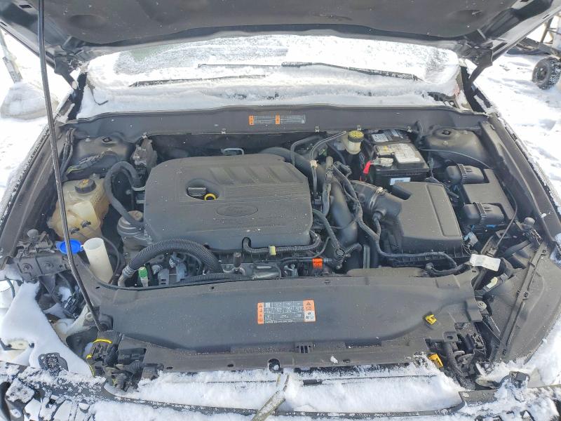 Photo 11 from auction – 2018 FORD FUSION SE with VIN 3FA6P0HD5JR108196