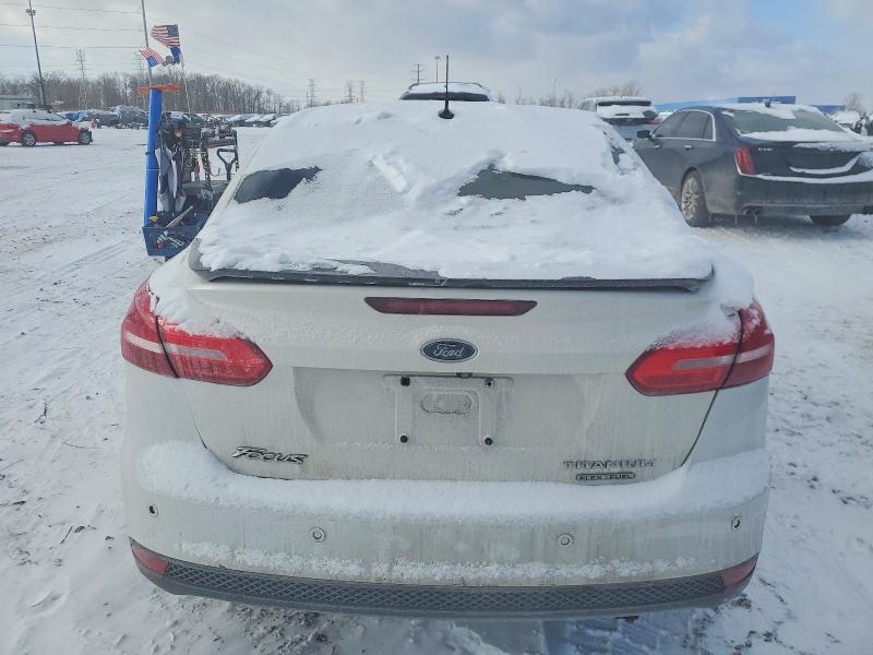 Photo 6 from auction – 2014 FORD FOCUS with VIN 1FADP3J24EL387467