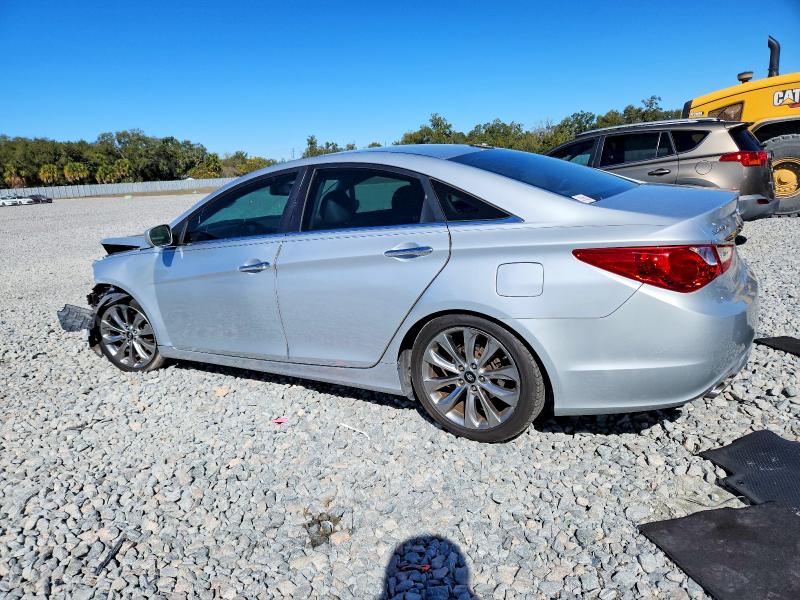 Foto 2 de la subasta – 2013 HYUNDAI SONATA SE con VIN 5NPEC4AC2DH618006