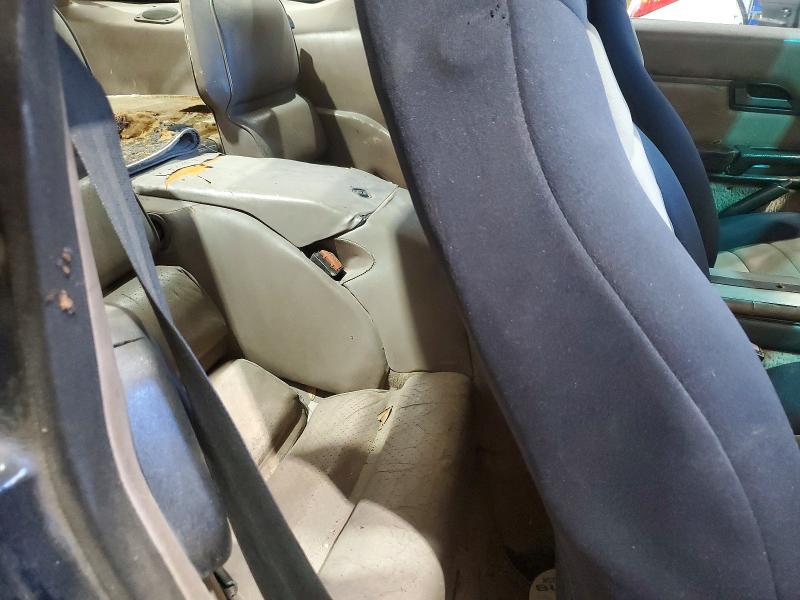 Photo 10 from auction – 1984 PORSCHE 928 S with VIN WP0JB0927ES862517