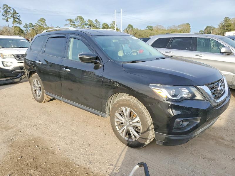 Photo 4 from auction – 2019 NISSAN PATHFINDER with VIN 5N1DR2MN0KC588570