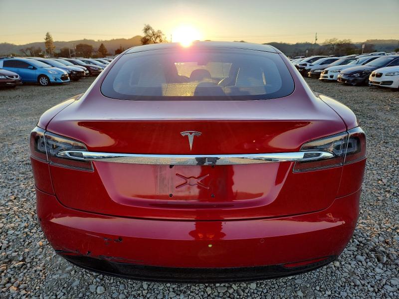 Photo 6 from auction – 2019 TESLA MODEL S with VIN 5YJSA1E24KF334011