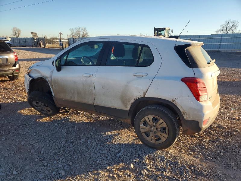 Photo 2 from auction – 2017 CHEVROLET TRAX with VIN 3GNCJKSB7HL290604