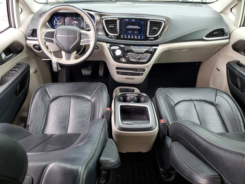 Photo 8 from auction – 2018 CHRYSLER PACIFICA H with VIN 2C4RC1N70JR263722