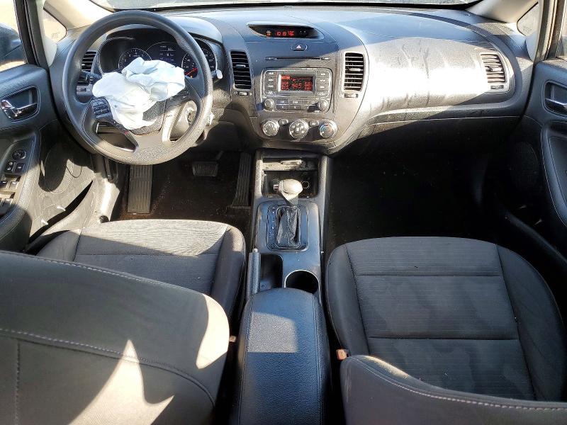 Photo 8 from auction – 2015 KIA FORTE with VIN KNAFX4A69F5354480